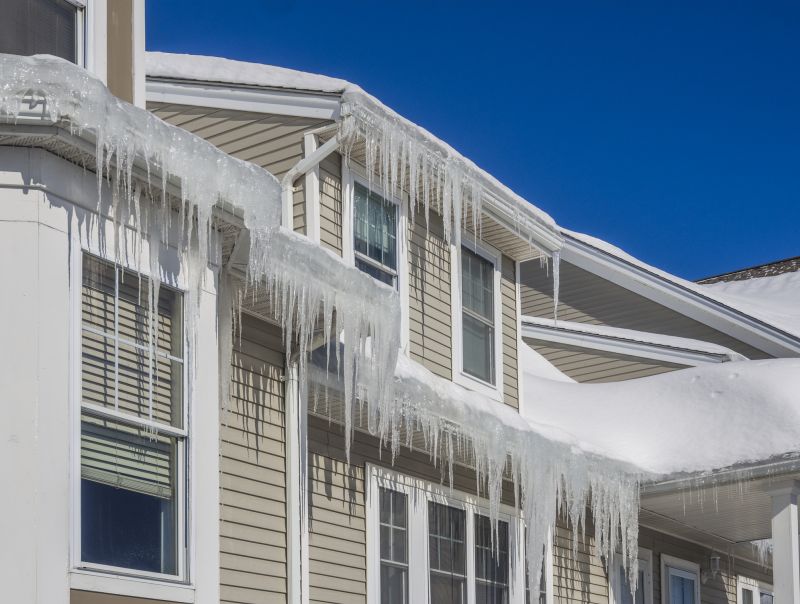 Roof Ice Dam Removal in Oklahoma City, OK